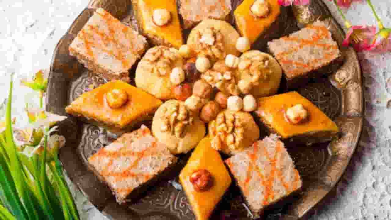 रक्षाबंधन पर डायबिटीज के मरीज खाएं ये मिठाइयां, नहीं बढ़ेगा शुगर
diabetic patient can eat sweet