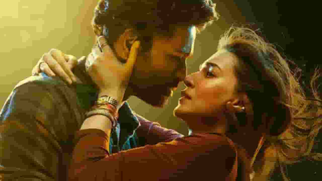 dhanush amd Kriti Sanon