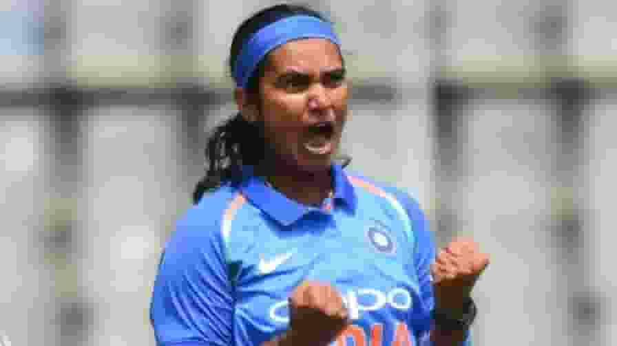 Shikha Pandey Cricketer