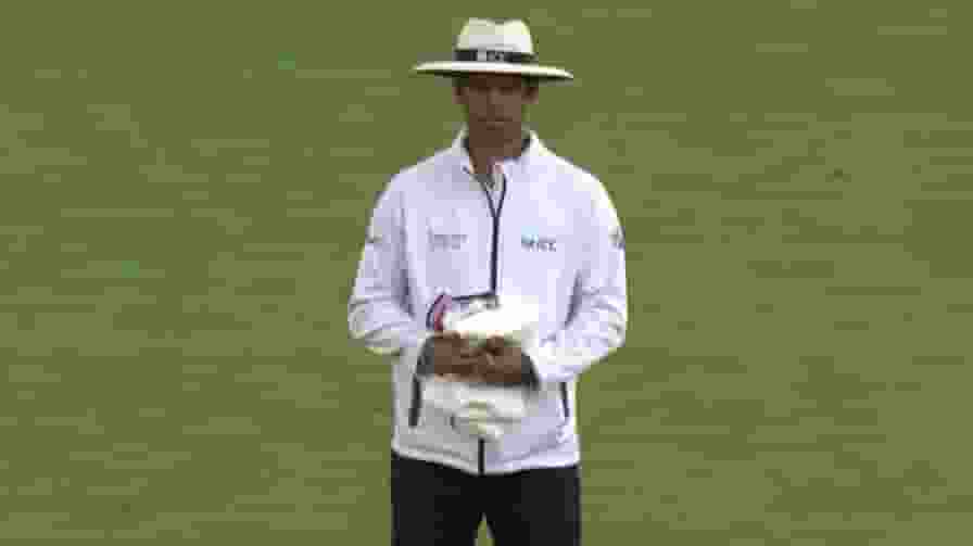 श्रीलंकाई अंपयार ने टीम इंडिया के साथ सरेआम की बेईमानी? Video वायरल Kumar Dharmasena Umpire