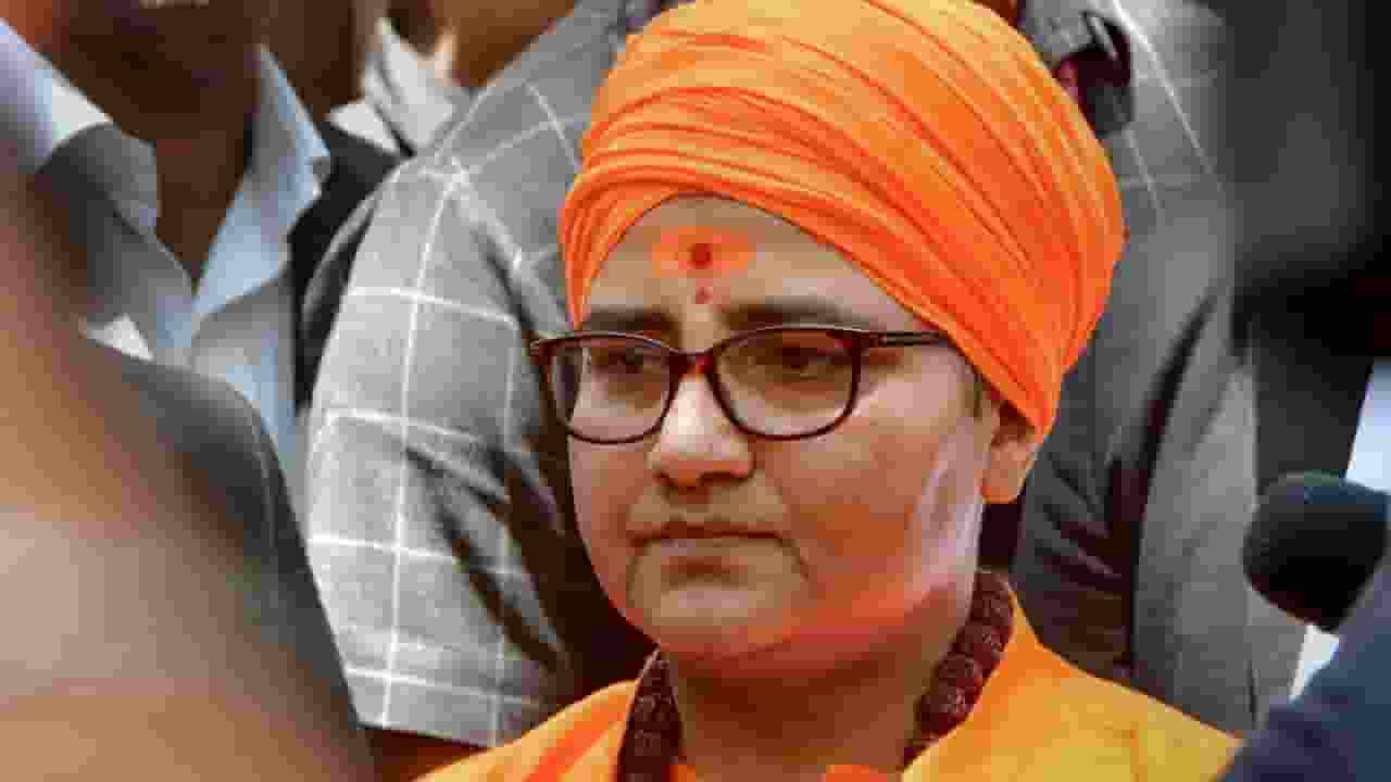 मालेगांव ब्लास्ट केसः साध्वी प्रज्ञा बोलीं- 'भगवा की जीत हुई' Image of Sadhvi Pragya Thakhur